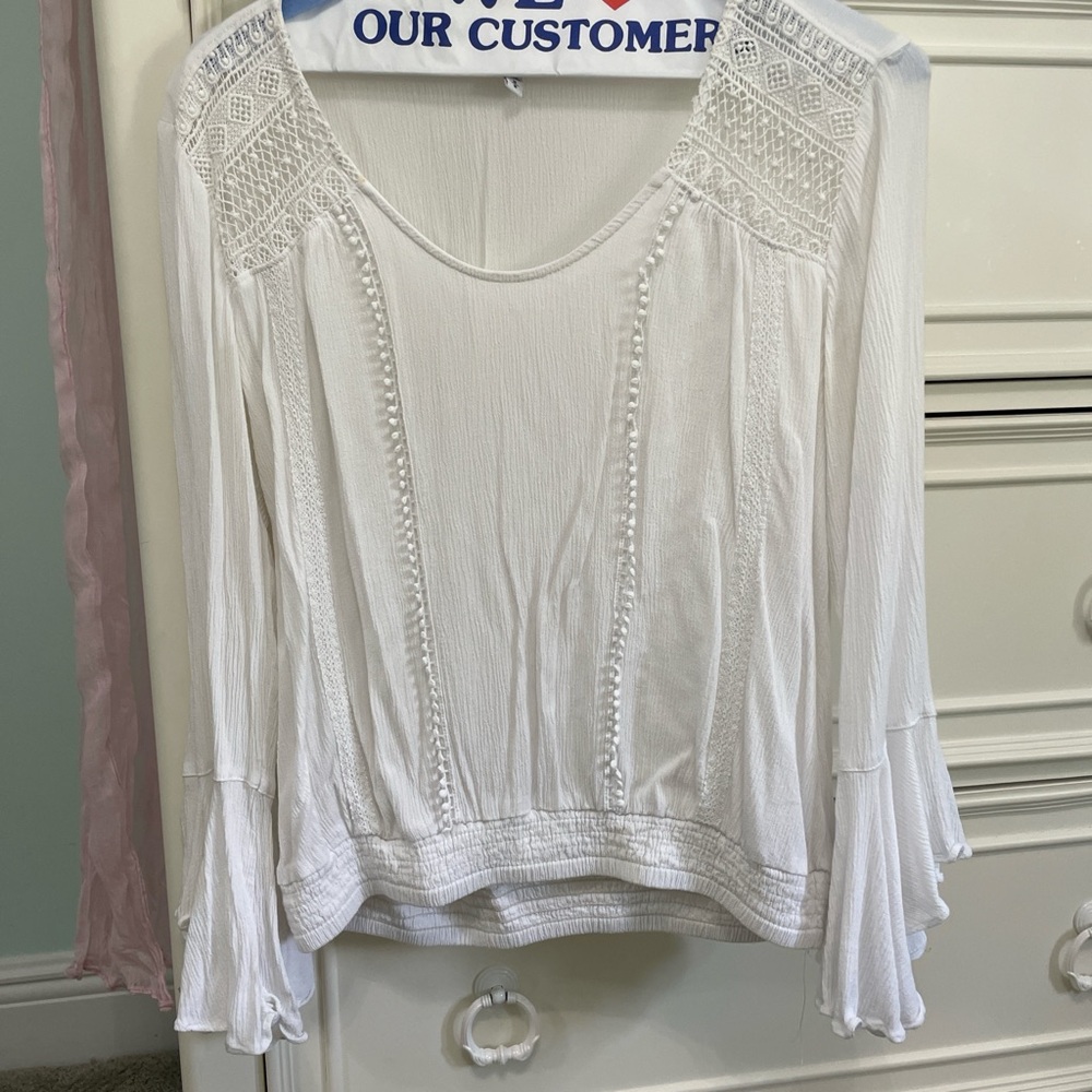 Express White Ruffled 3/4 Sleeve Blouse